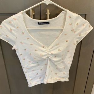 Brandy Melville cropped top